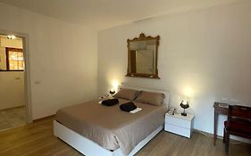Rustic Apartment -200Mt From Berninaexpress